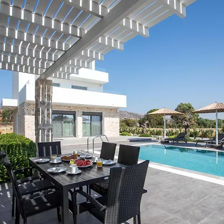 Gem Beachfront - Rhodes Villa